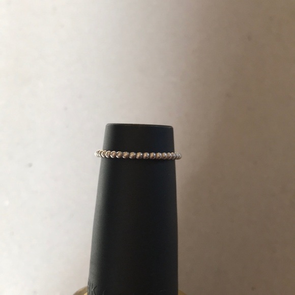 SILVER RING - Picture 3 of 7